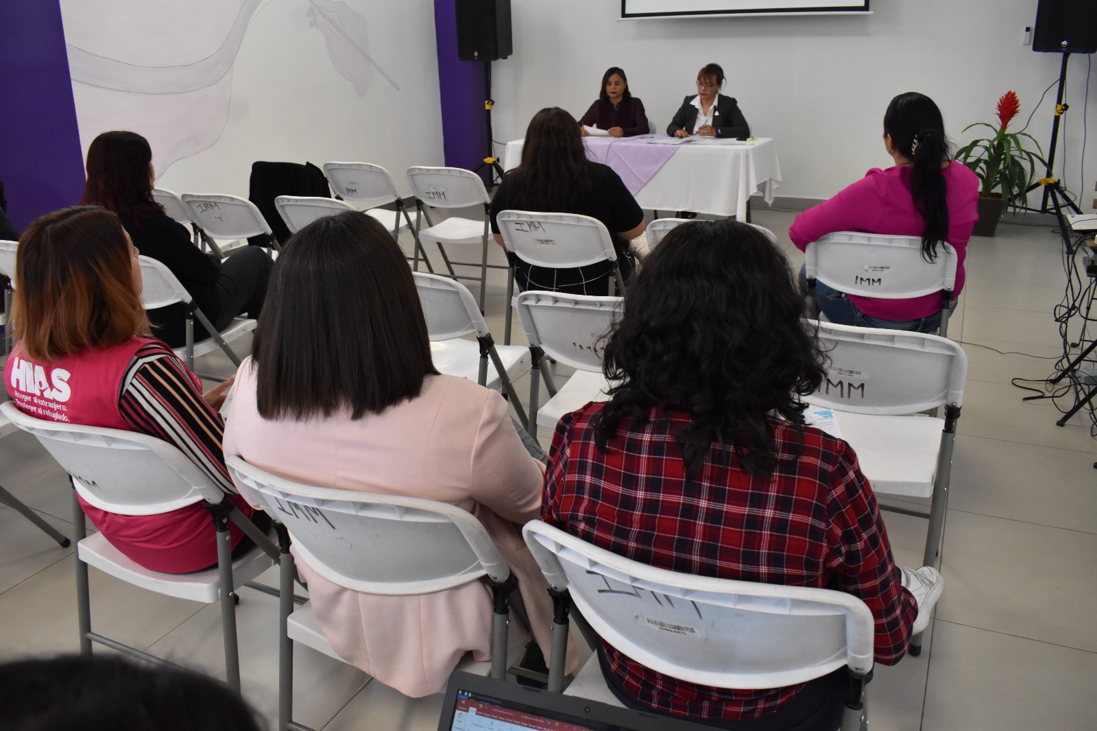 Realizan Colef e IMM conversatorio sobre derechos&nbsp;humanos