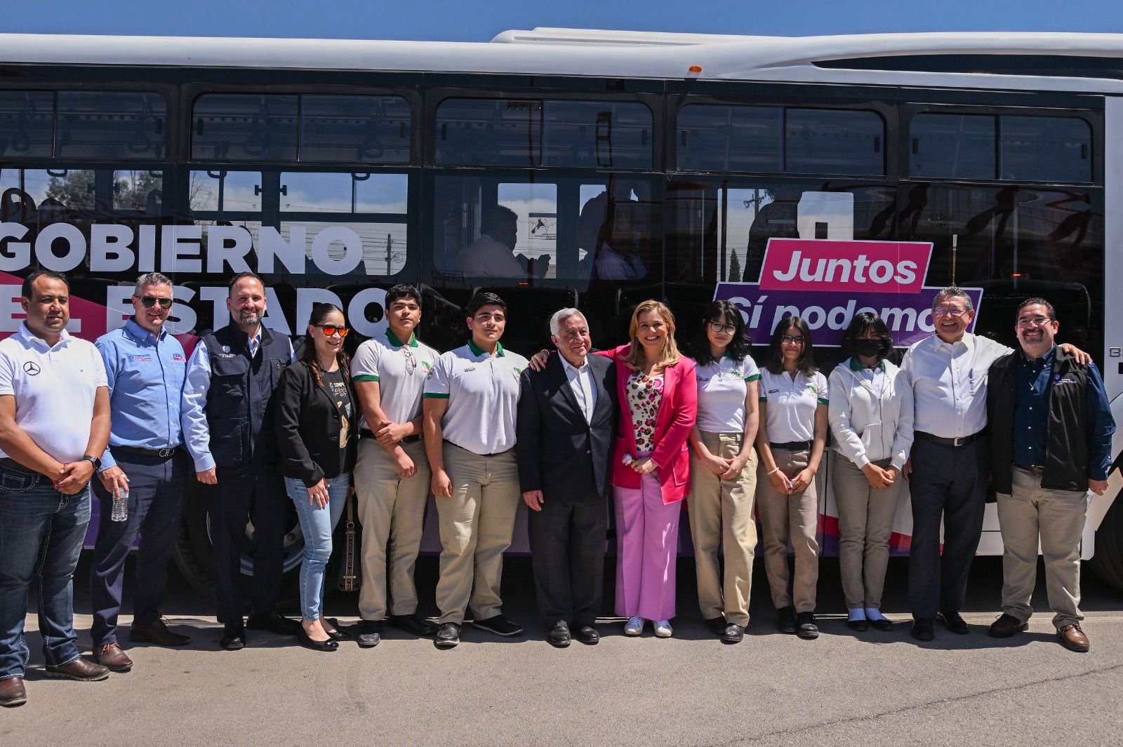 Arranca la entrega de Tarjetas Juárez Bus con la Gobernadora al&nbsp;frente