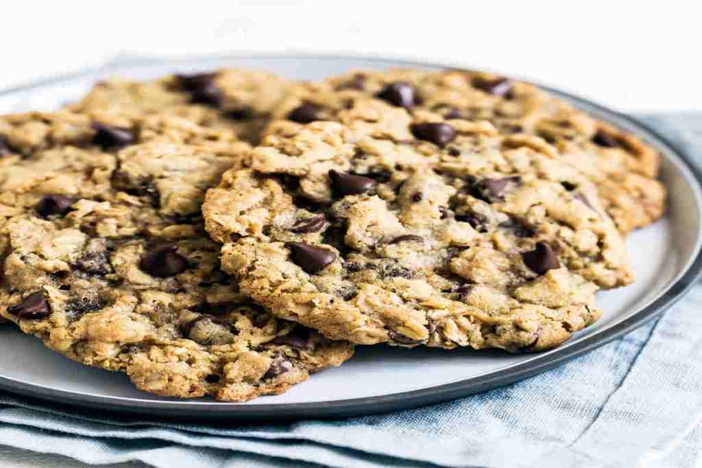 GALLETAS DE AVENA CON CHISPAS DE&nbsp;CHOCOLATE