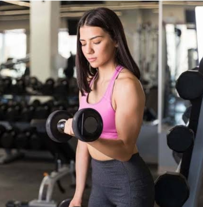 ¡MANTÉN TU MÚSCULATURA!