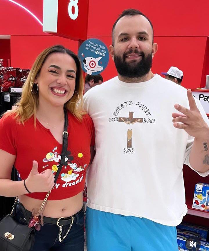 ANDABA DE COMPRAS EN EL&nbsp;PASO