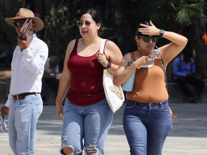 INICIA HOY TERCER OLA DE CALOR