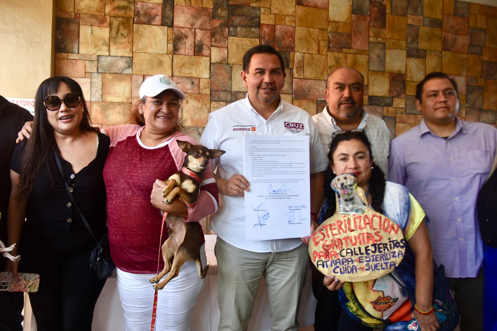 ANIMALISTAS Y RESCATISTAS DE JUÁREZ ESTÁN&nbsp;FELICES