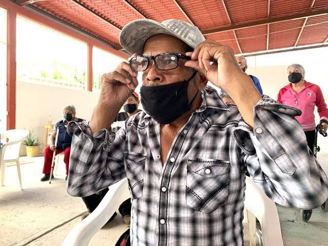 CIENTOS DE JUARENSES RECUPERAN SU&nbsp;VISIÓN