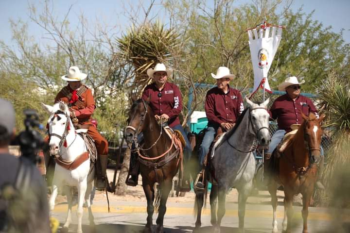ARRANCÓ CON GRAN ÉXITO LA CABALGATA VILLISTA.