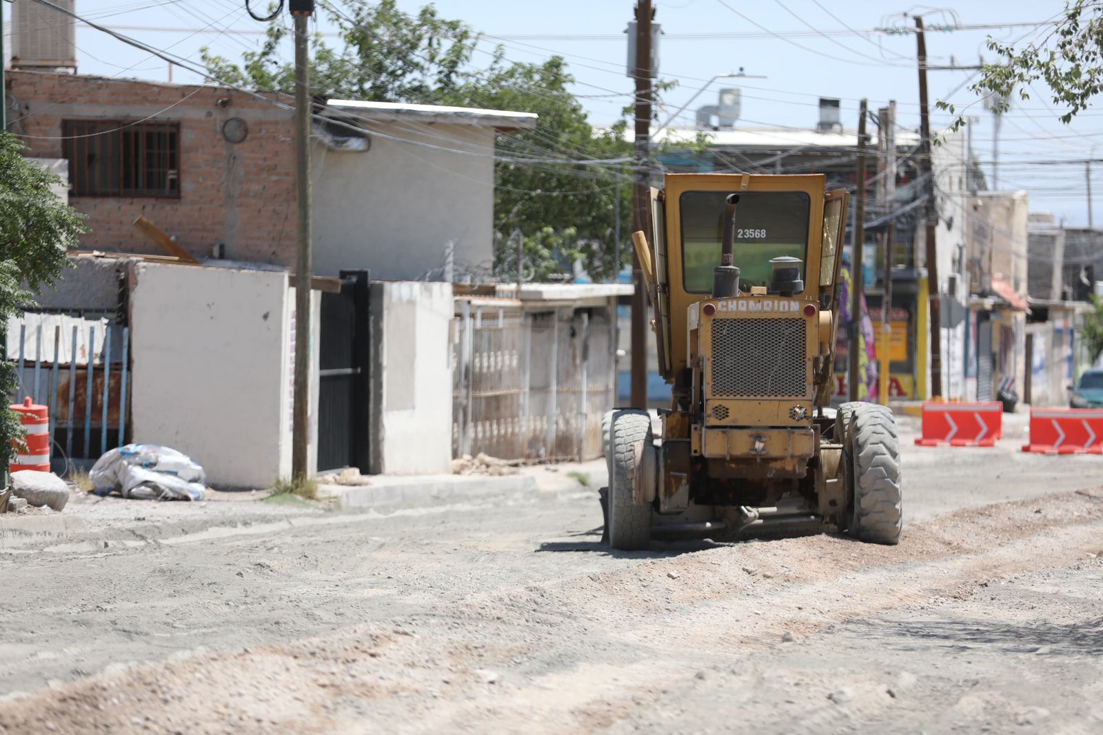 AVANZA OBRAS PÚBLICAS EN LA REHABILITACIÓN DE CALLES DE&nbsp;JUÁREZ.