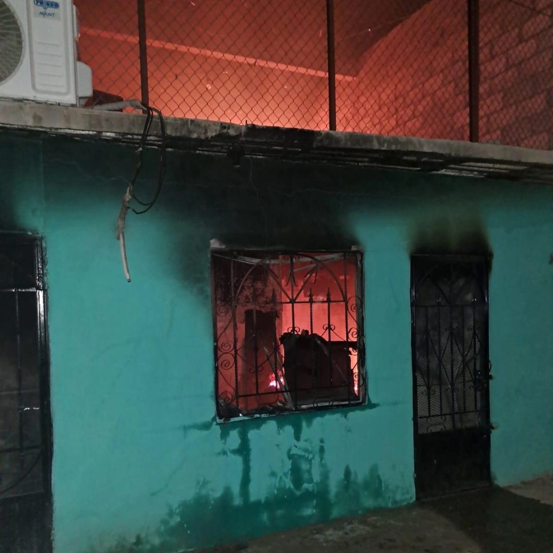 DETIENEN A SUJETO POR QUEMAR LA CASA DE SU&nbsp;EXESPOSA.