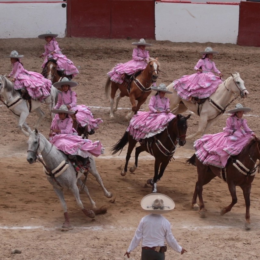 Todo listo para la Charreada JuanGabrielisima.