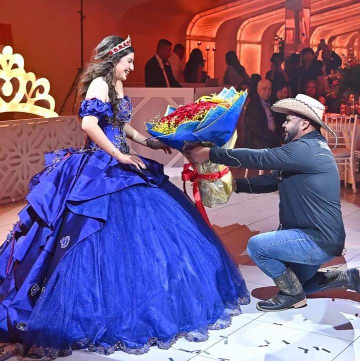 LAS FLORES DEL PADRINO EN&nbsp;JUARITOS.