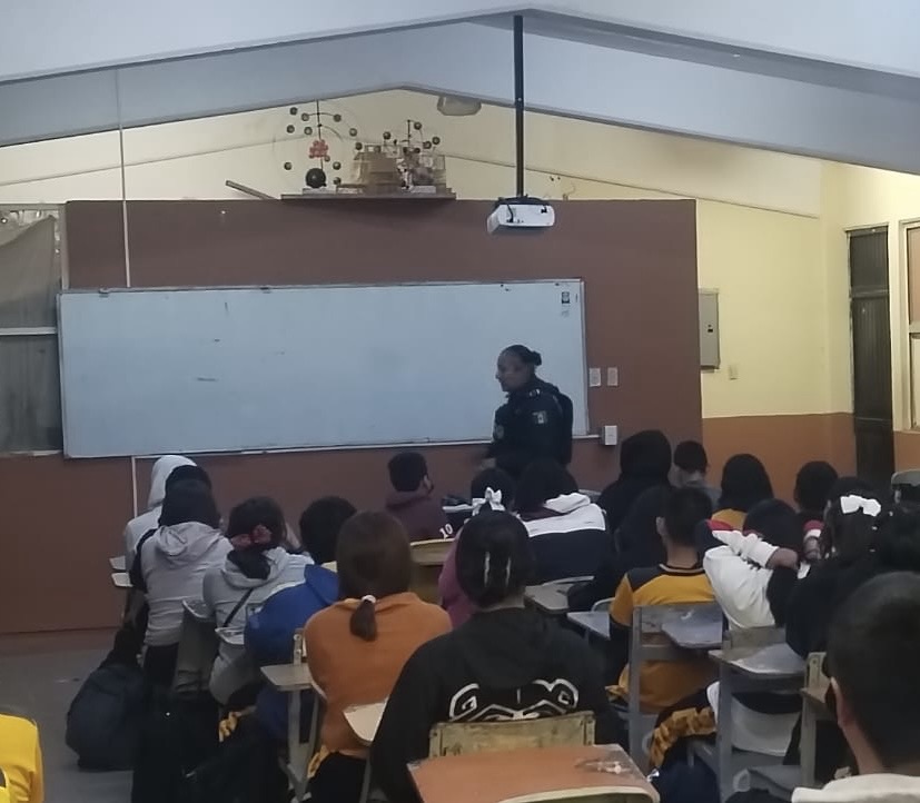 ¡DEBERÍAN DAR ESTAS PLATICAS EN TODAS LAS ESCUELAS DE JUÁREZ!👮♀️🤝