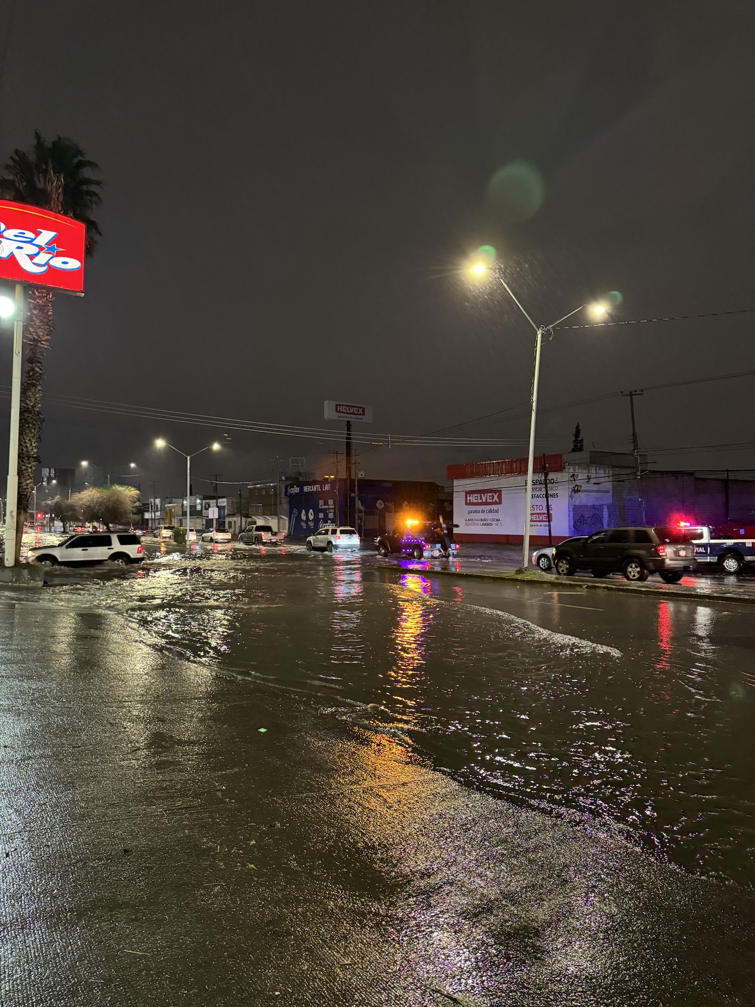 FUERTES LLUVIAS INUNDAN JUÁREZ