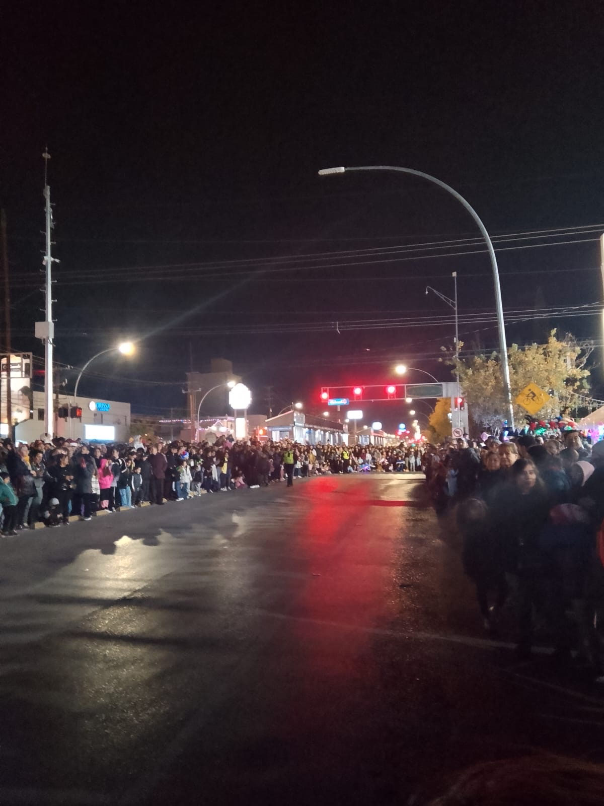 VIDEO: ASÍ VA LA CARAVANA COCA-COLA EN JUÁREZ&nbsp;🤩🎄