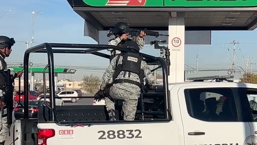 ¡INTENTAN LEVANTAR A YONKERO, 3 DETENIDOS Y VEHÍCULOS ASEGURADOS! 🚨😱