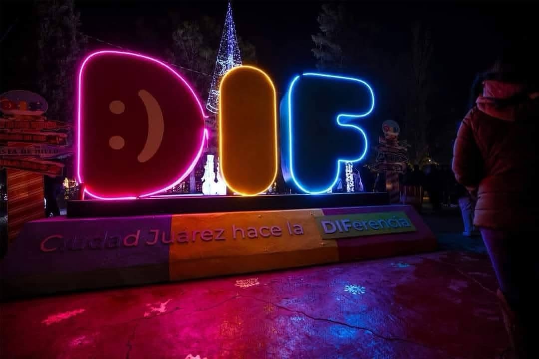 ¡HOY ES LA INAUGURACIÓN DE LA GRAN VILLA NAVIDEÑA Y EL MUNDO DEL GRINCH! 🎉🎄☃️🎅❄️