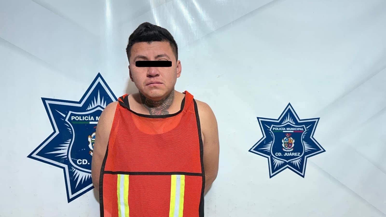 ¡TÓXICO INTENTA QUEMAR SU CASA CON ESPOSA E HIJA ADENTRO! 😱🚨🔥