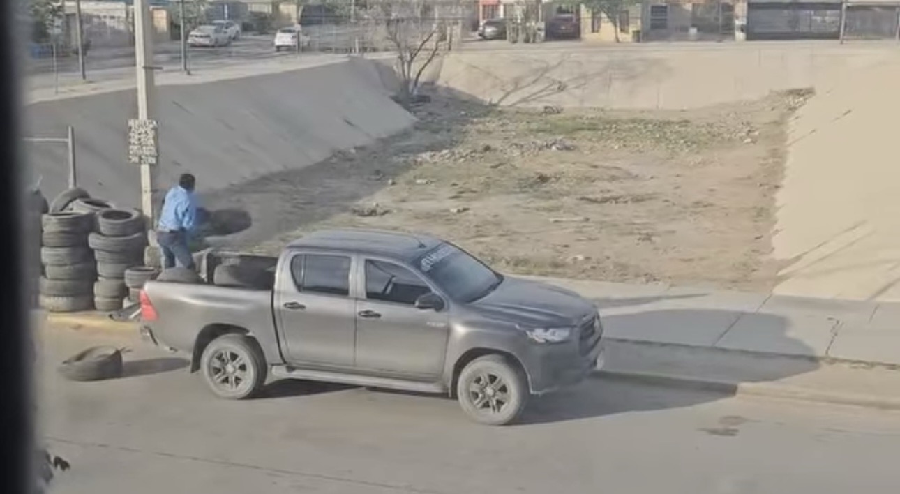 EXHIBIRÁN A QUIENES TIRAN BASURA CON CAMPAÑA “EL COCHINO DE LA SEMANA” 🐷😷🚯