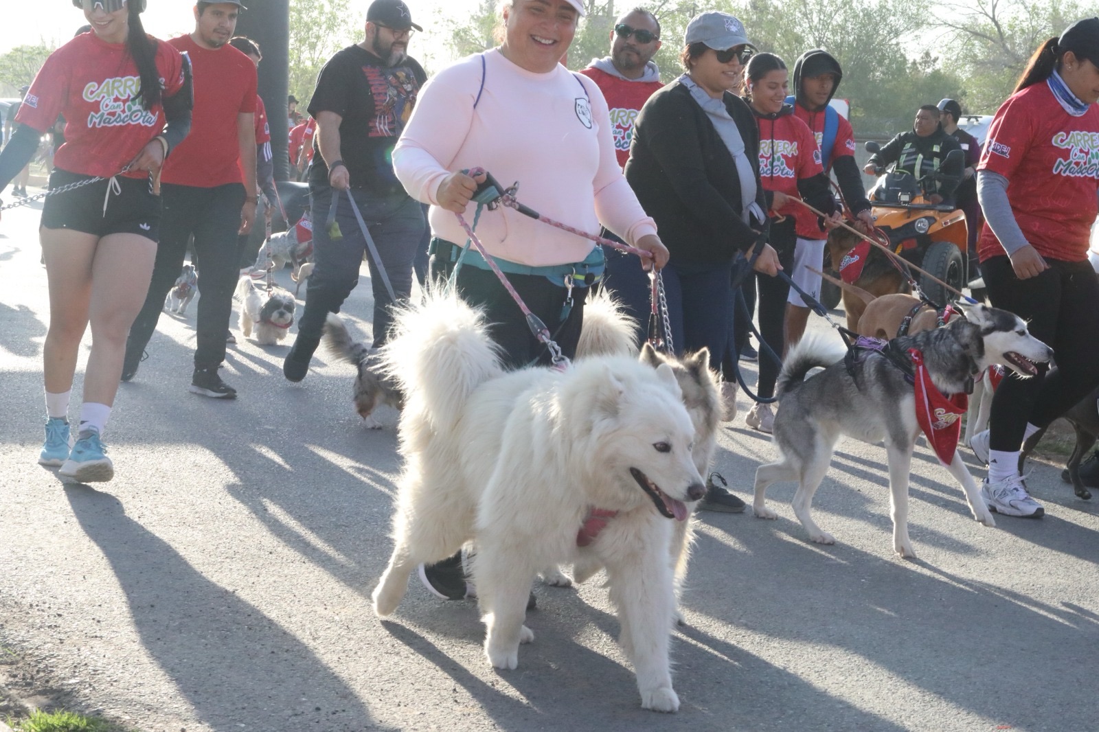 MASCOTAS Y PERSONAS CORRERÁN JUNTAS PARA AYUDAR A REFUGIOS DE MASCOTAS