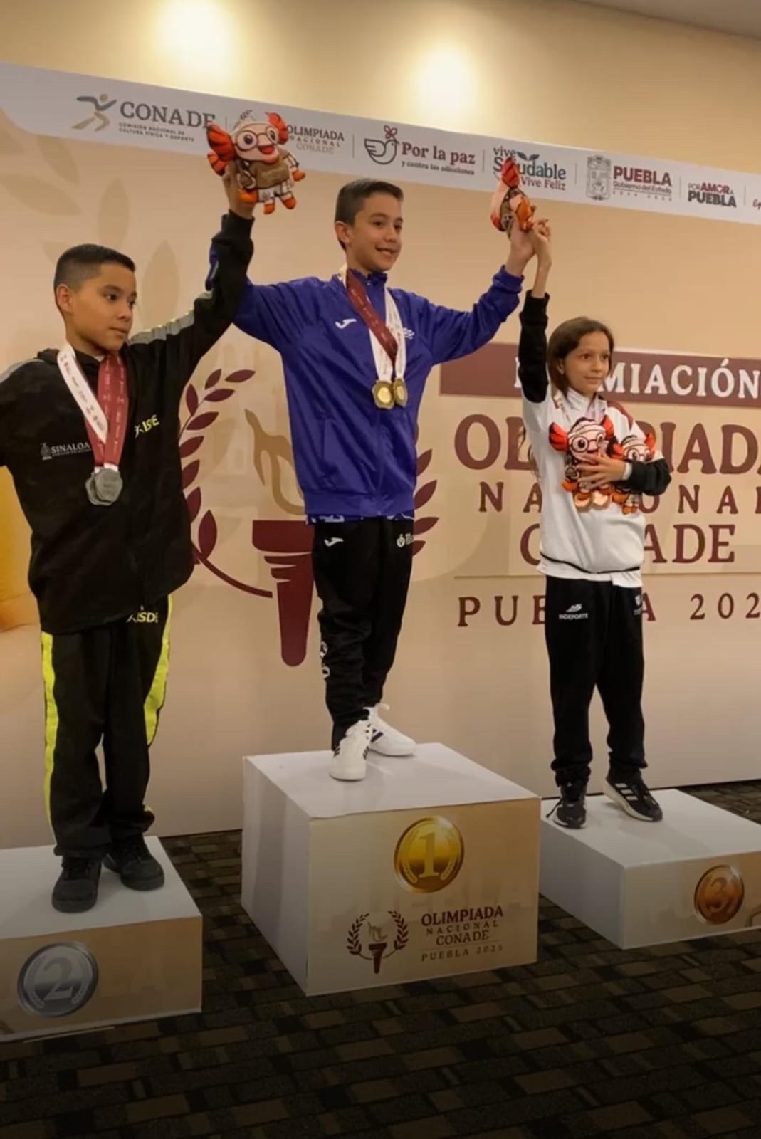DESTACAN NIÑOS JUARENSES EN OLIMPIADA NACIONAL
