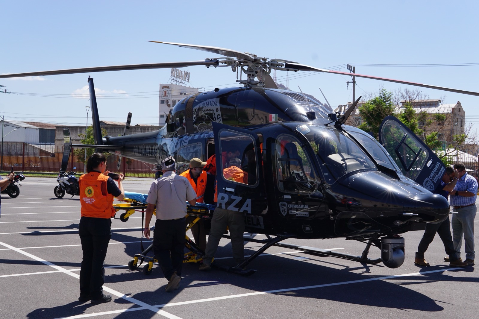 SSPE REALIZA TRASLADO EN HELICÓPTERO DE POLICÍAS LESIONADOS TRAS ACCIDENTE DE PATRULLAJE