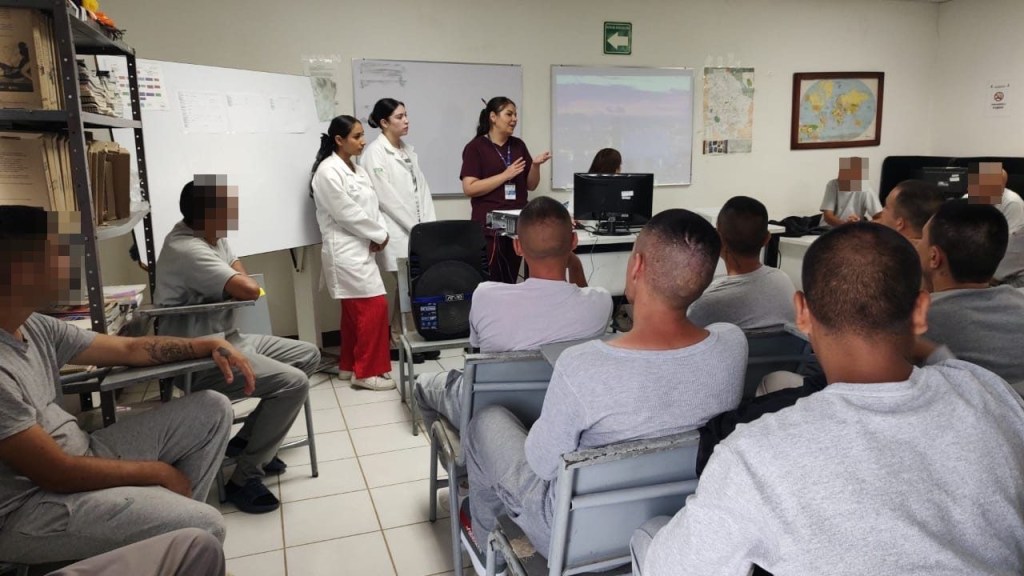 MÁS DE MIL INTERNOS DE CHIHUAHUA ESTÁN ESTUDIANDO DENTRO DE&nbsp;PENALES