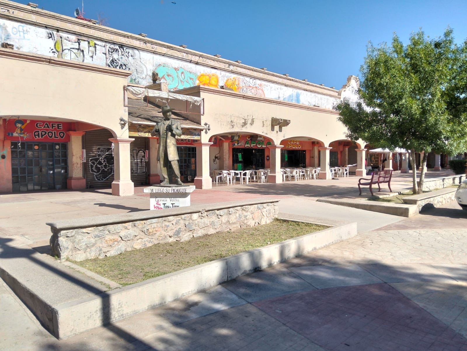 DAN MANTENIMIENTO A PLAZA TIN&nbsp;TAN