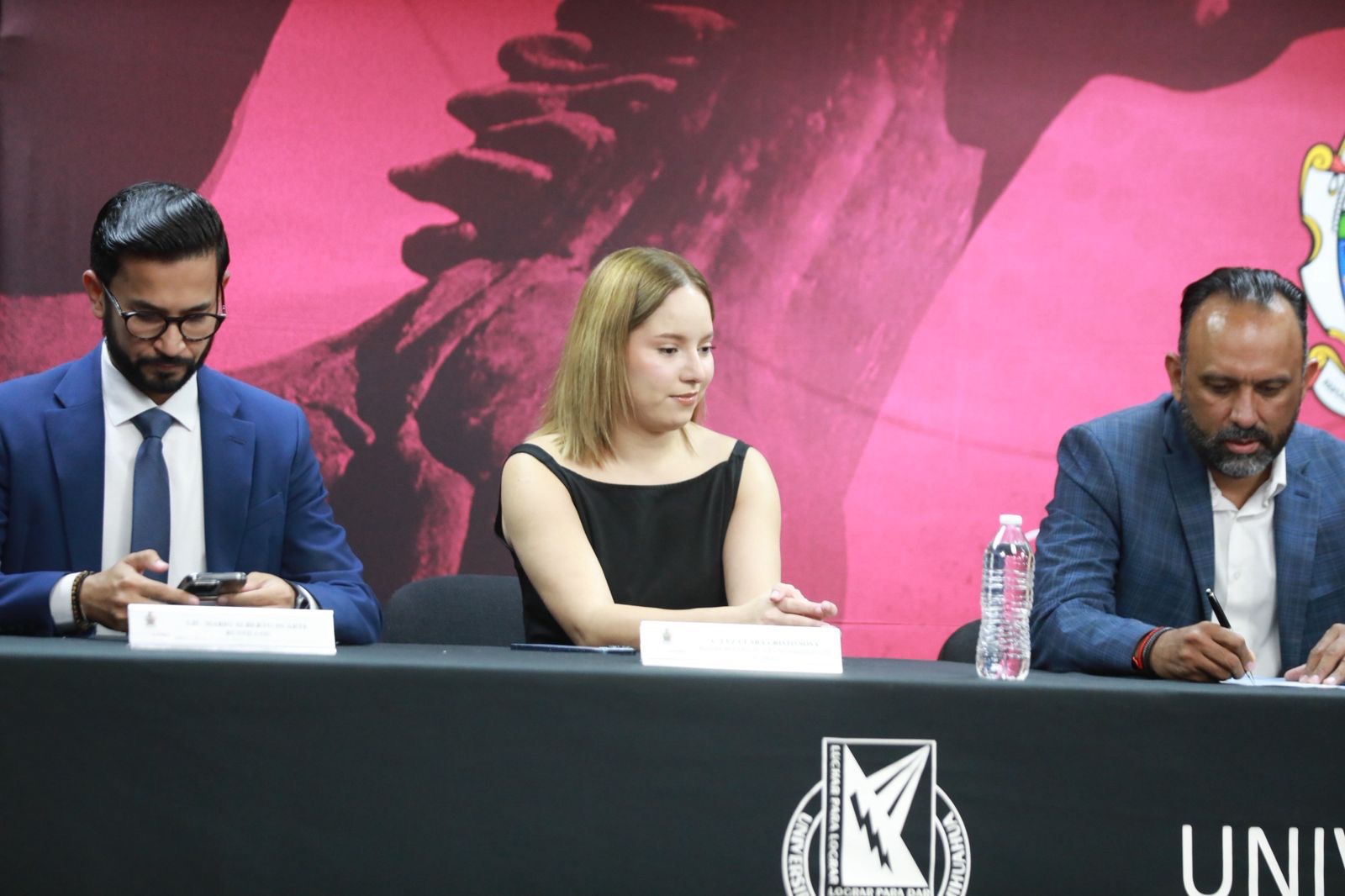 ESTUDIANTES JUARENSES RECIBEN APOYO PARA SEGUIR ESTUDIANDO