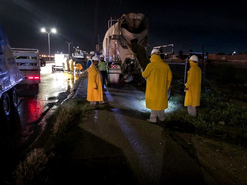 JMAS REALIZA TRABAJOS NOCTURNOS EN BULEVAR CUATRO&nbsp;SIGLOS