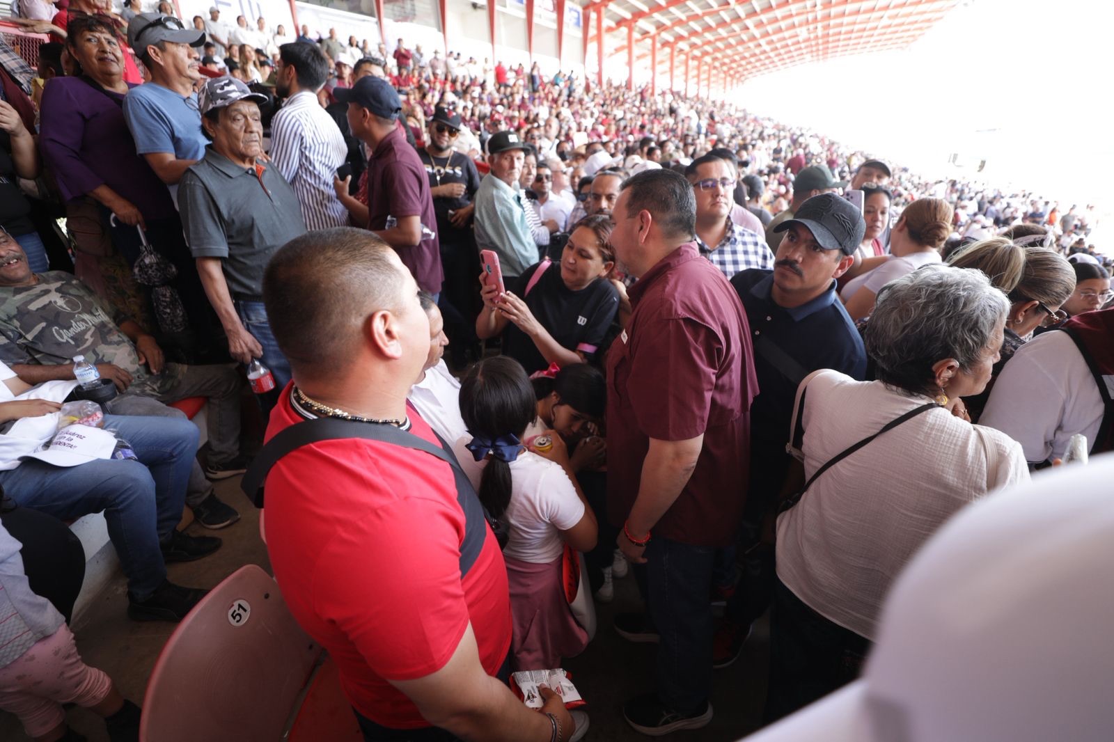OPERATIVO DE SEGURIDAD EN EL ESTADIO JUÁREZ POR VISITA PRESIDENCIAL