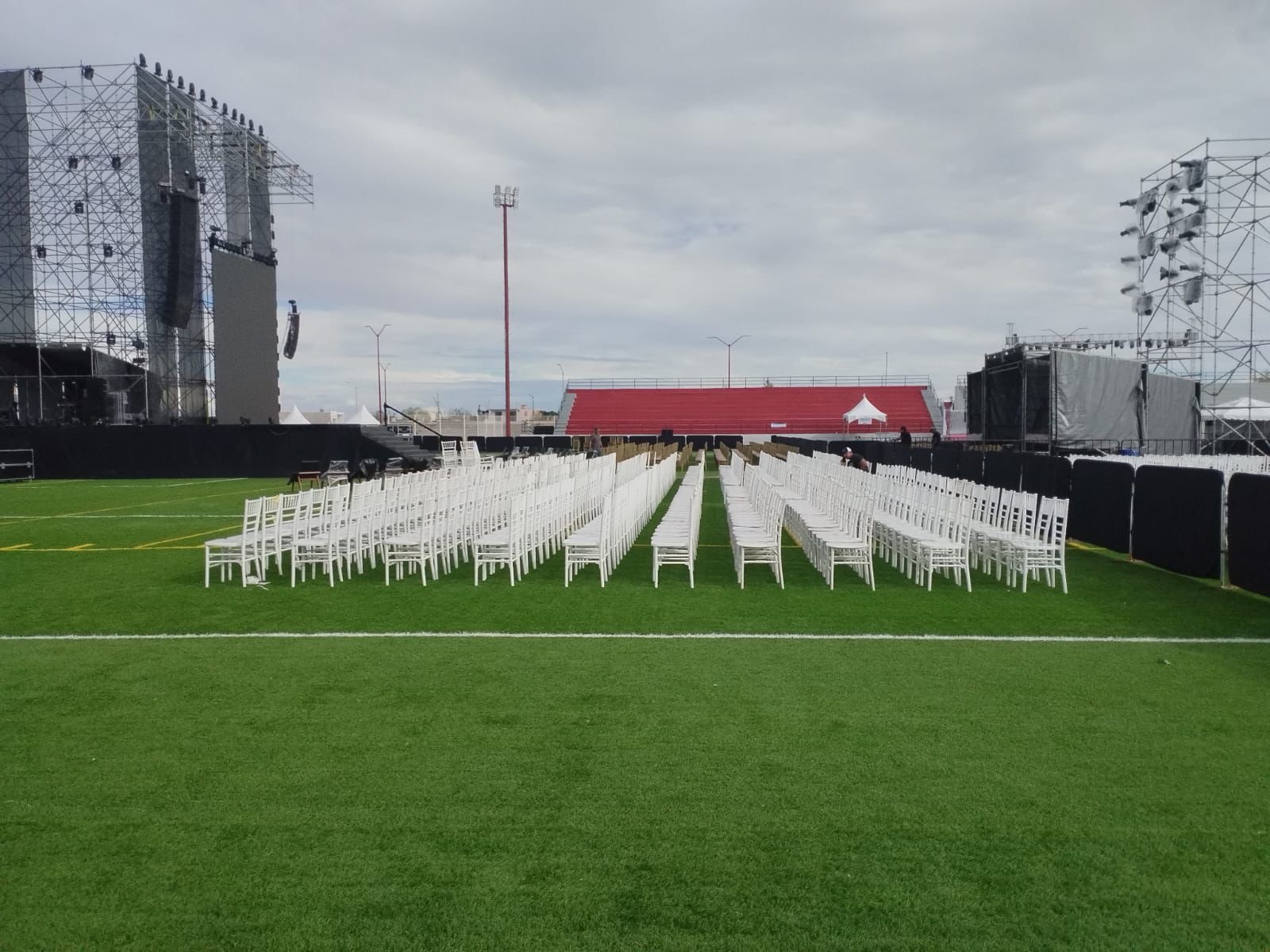 INSPECCIONAN SEGURIDAD PARA EL PRIMER INFORME DE&nbsp;GOBIERNO