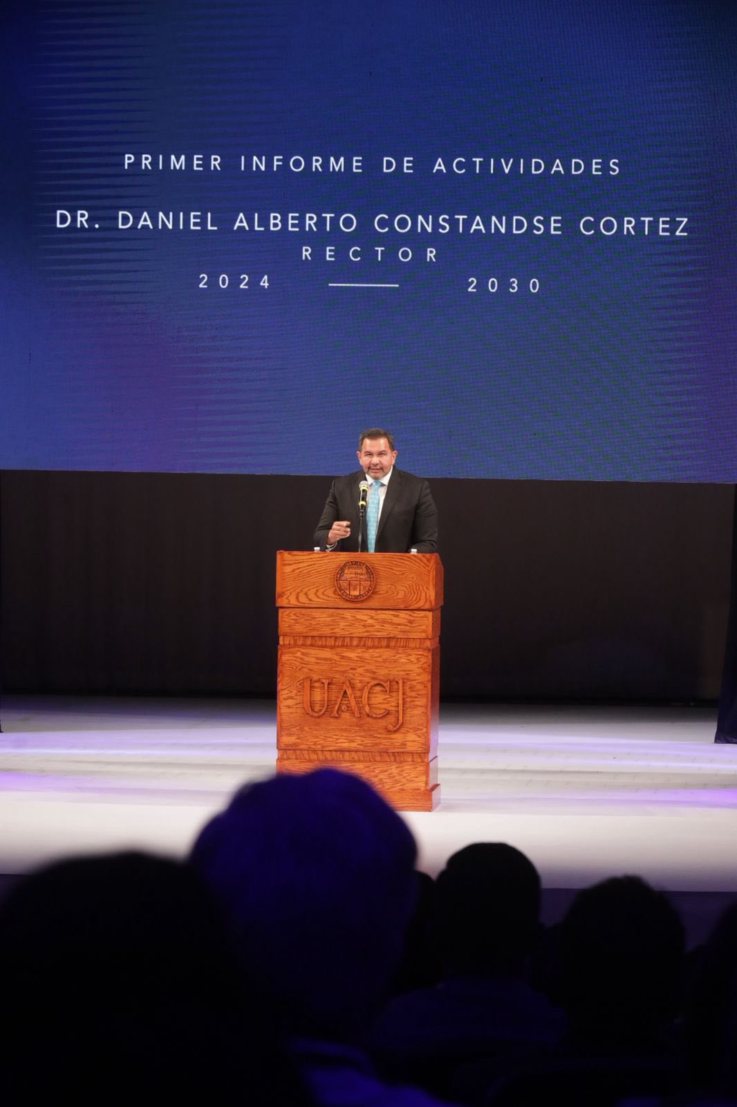 CRUZ PÉREZ CUÉLLAR REAFIRMA APOYO TOTAL A LA UACJ