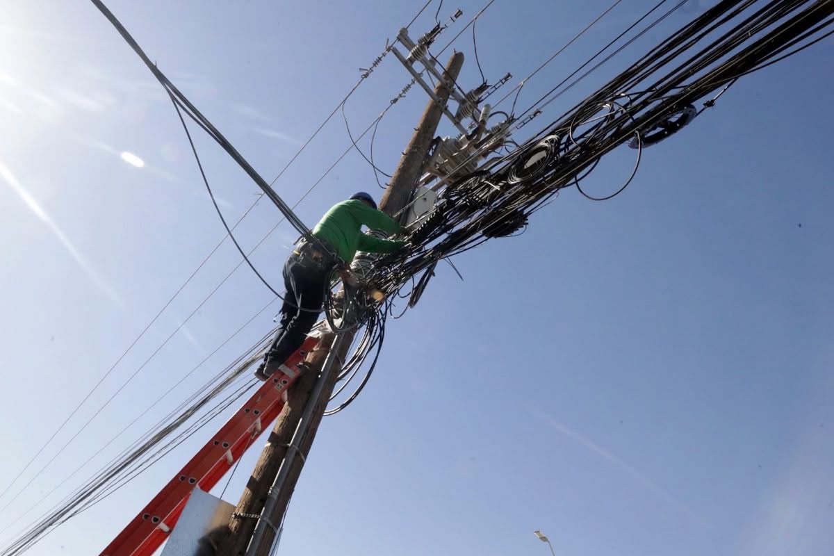INICIAN LIMPIEZA DE CABLEADO EN&nbsp;JUÁREZ