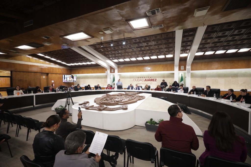 CABILDO APRUEBA DONAR CAMIÓN DE BASURA, DESTRUCCIÓN DE EQUIPOS Y DAR TERRENOS A IMSS