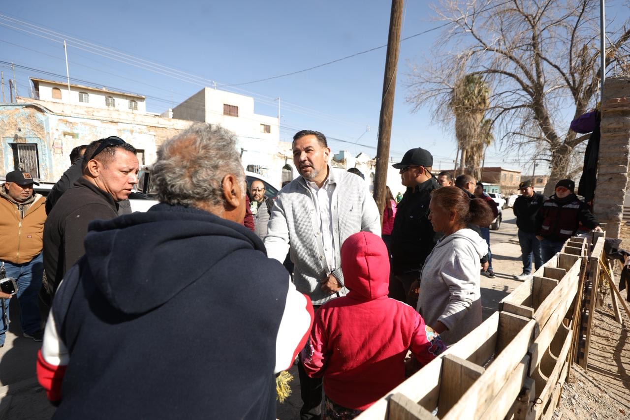 PÉREZ CUÉLLAR RECORRE HOGARES JUARENSES