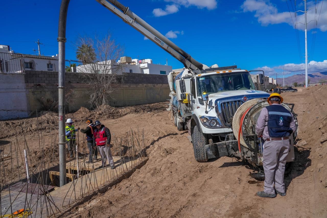 EQUIPO VACTOR TRABAJA EN LOS POZOS DE LA CIUDAD ESTE FIN DE&nbsp;SEMANA