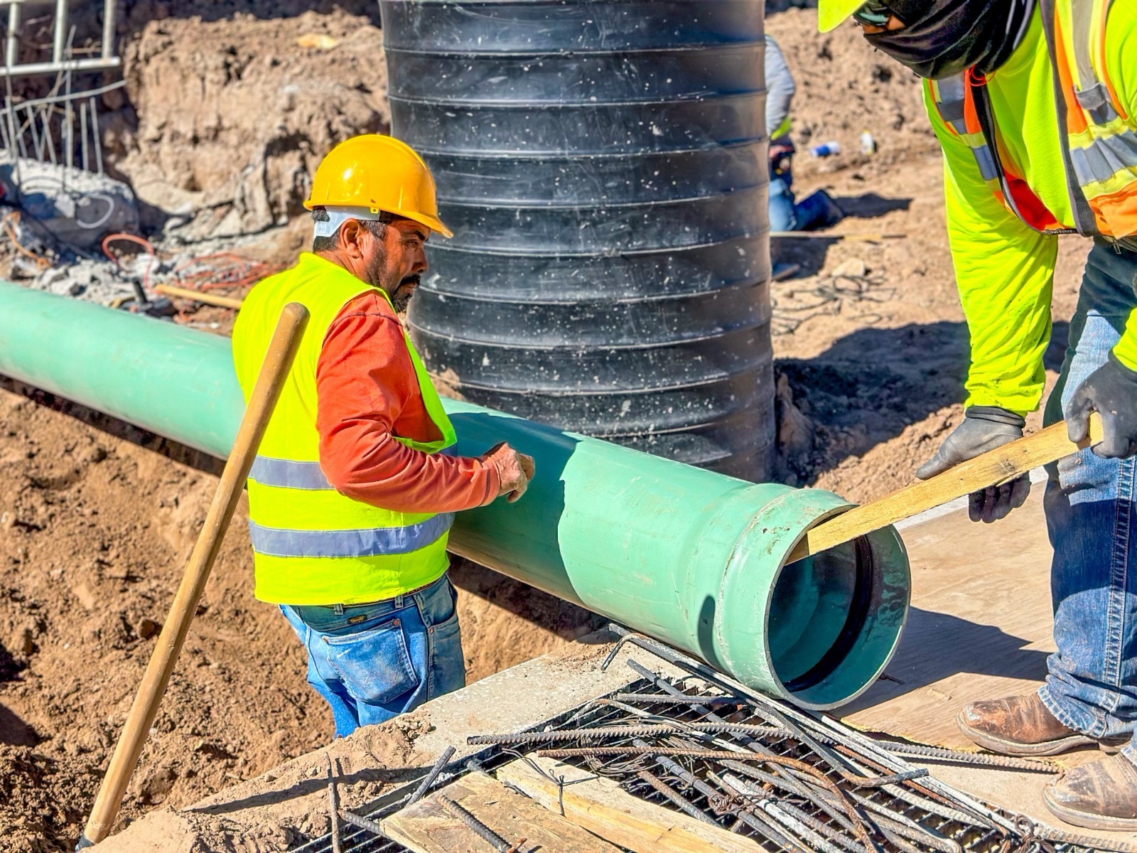 JMAS PRESENTA AVANCE DEL NOVENTA Y OCHO POR CIENTO EN COLECTOR CUATRO SIGLOS