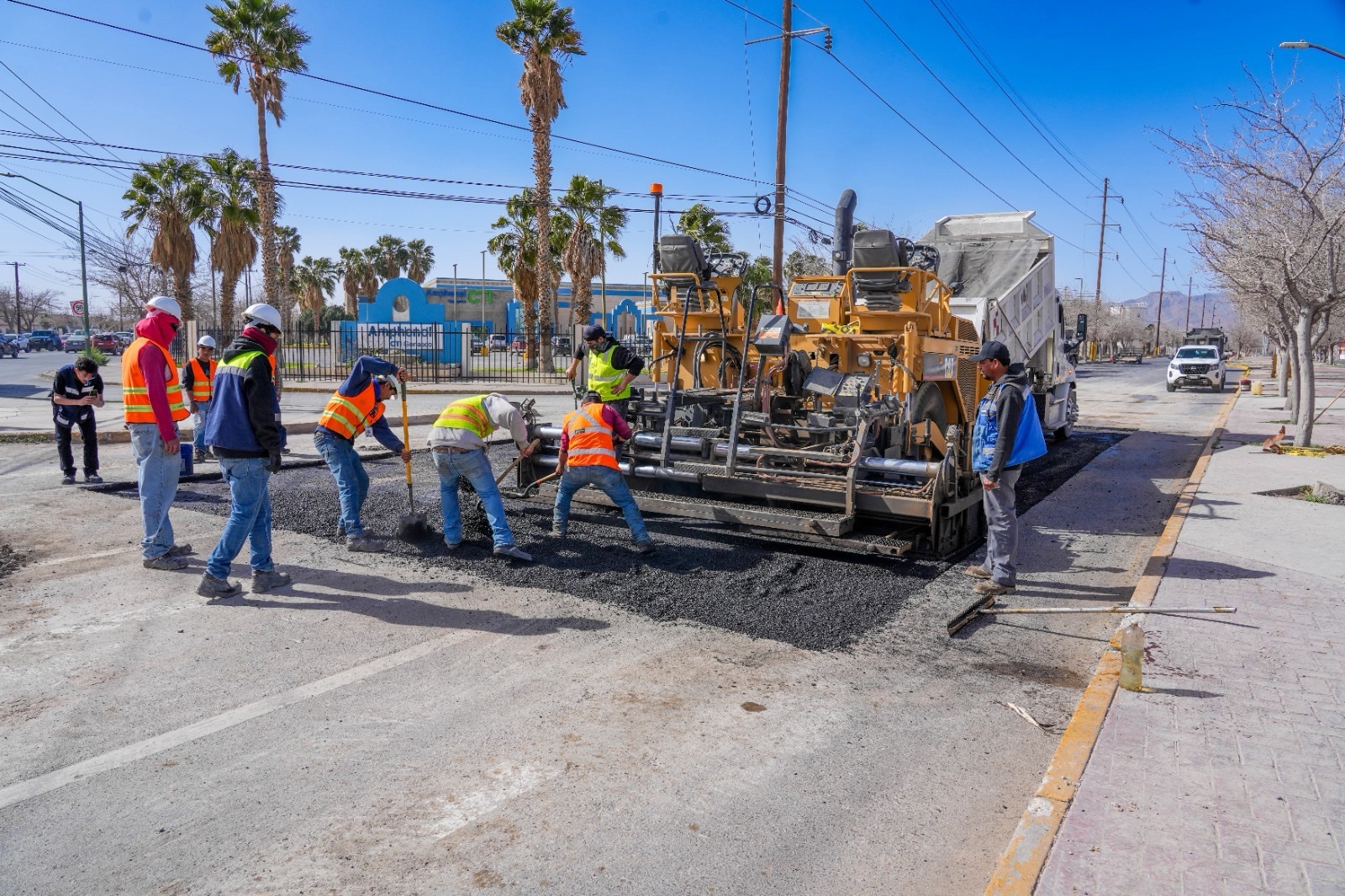 CONCLUYEN TRABAJOS DE PAVIMENTACIÓN EN VICENTE GUERRERO Y LAGUNA DE TAMIAHUA