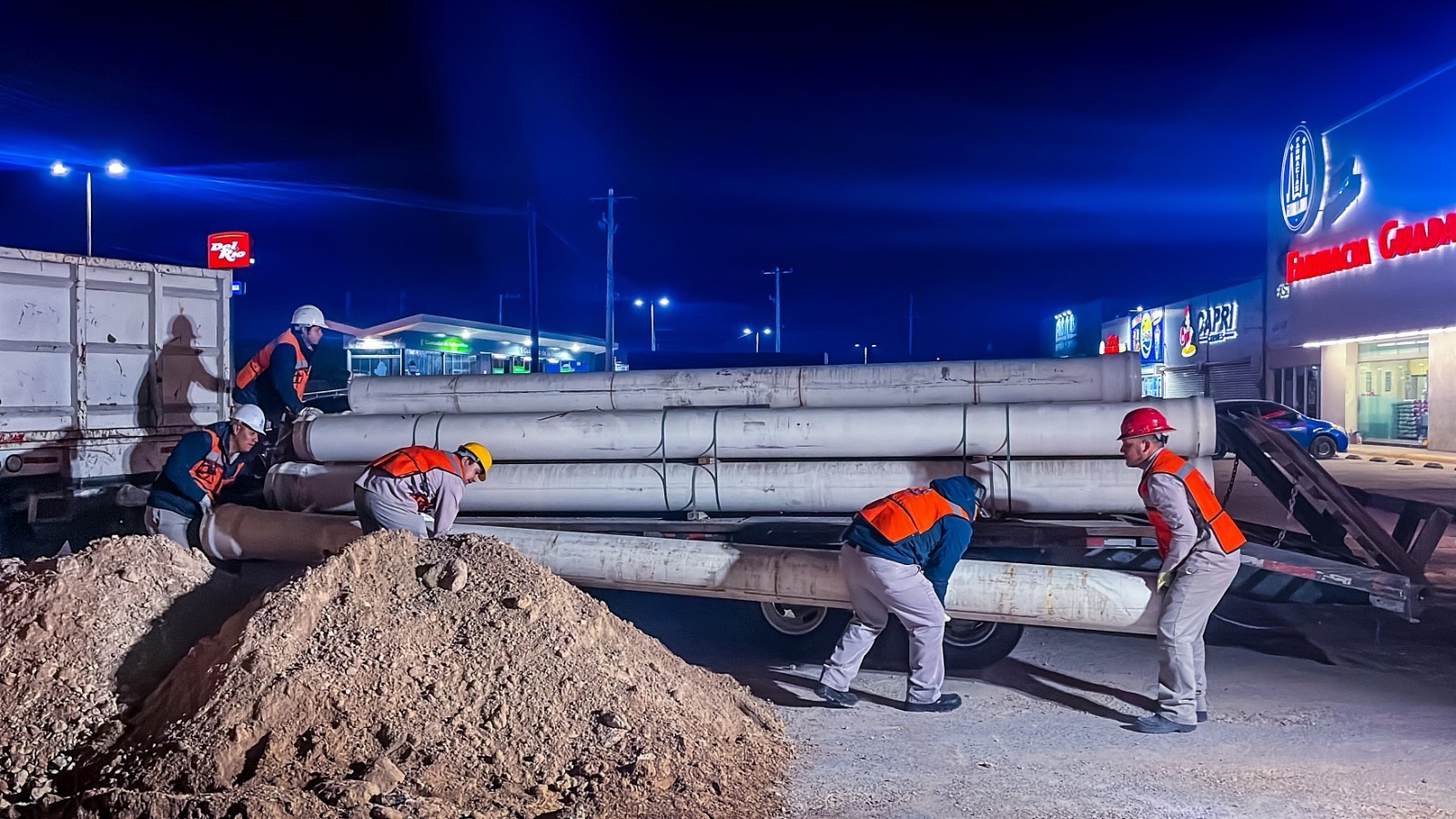 JMAS TRABAJA DE NOCHE PARA NO AFECTAR EL TRÁFICO EN EL BLVRD.&nbsp;ZARAGOZA