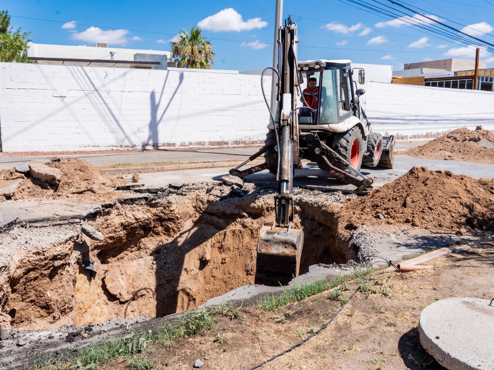 JMAS ACTUÓ RÁPIDO ANTE EL HUNDIMIENTO EN CAMPOS&nbsp;ELÍSEOS
