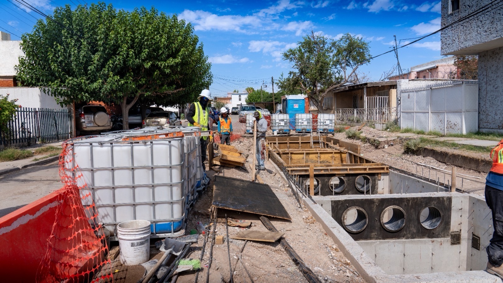 OBRA PLUVIAL REDUCE ENCHARCAMIENTOS EN OLIMPIA